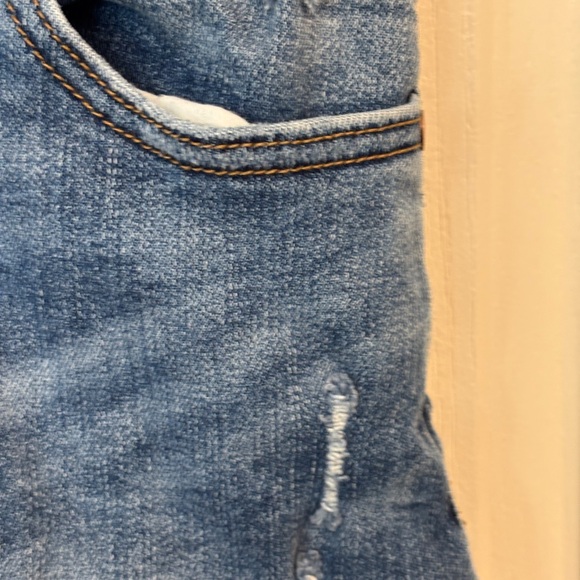 Judy Blue Distressed Denim Jean Shorts Women’s Size Medium Jeans Trendy - Picture 5 of 8